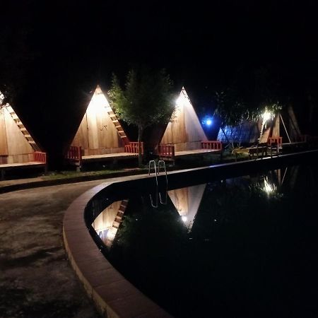 فندق Ban Phathokفي  Nongkhiaw Campingsite Swimming Pool المظهر الخارجي الصورة